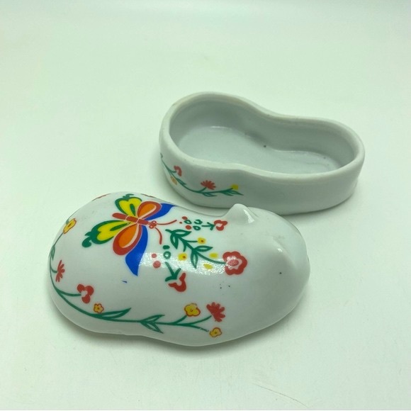 Vintage Elizabeth Arden Hand Painted Cat Trinket Box - Picture 5 of 6